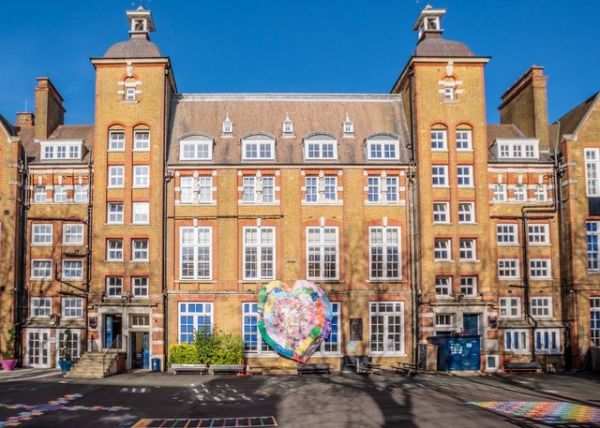 Thomas's Academy joins the Q1E Trust